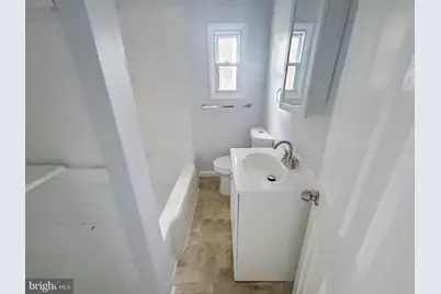 17 W Buckingham Avenue, Mount Ephraim, NJ 08059 - Photo 18