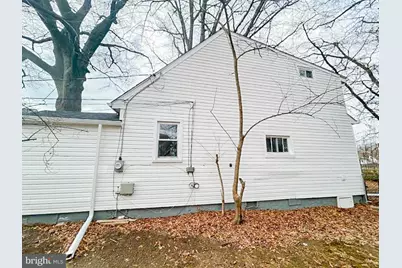 17 W Buckingham Avenue, Mount Ephraim, NJ 08059 - Photo 26