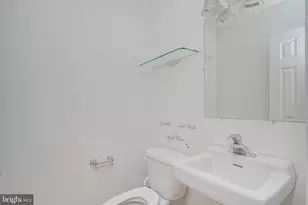 526 Cooper St, Camden, NJ 08102 - Photo 24