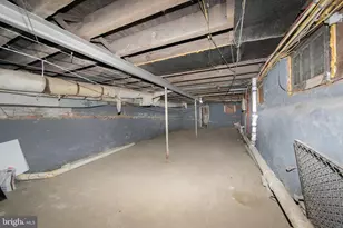 513 Benson St, Camden, NJ 08103 - Photo 34