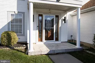 50 E Meadowbrook Cir, Sicklerville, NJ 08081 - Photo 2