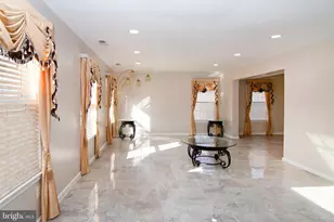 50 E Meadowbrook Cir, Sicklerville, NJ 08081 - Photo 12