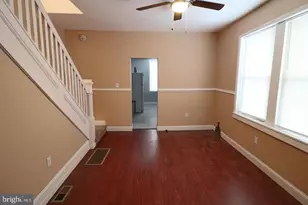 506 Ridgeway St, Gloucester City, NJ 08030 - Photo 2