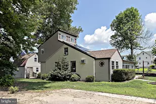 325 Albany Ave, Barrington, NJ 08007 - Photo 6