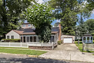 325 Albany Ave, Barrington, NJ 08007 - Photo 2