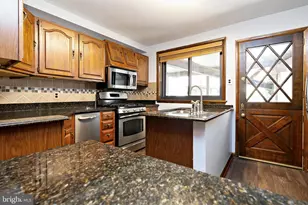 325 Albany Ave, Barrington, NJ 08007 - Photo 24