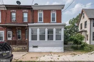 424 Hunter St, Gloucester City, NJ 08030 - Photo 1