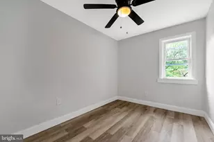 355 S 27th St, Camden, NJ 08105 - Photo 10