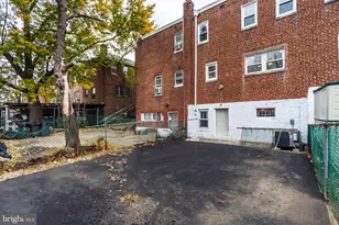 355 S 27th St, Camden, NJ 08105 - Photo 16