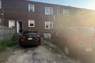 444 Pfeiffer St, Camden, NJ 08105 - Photo 8