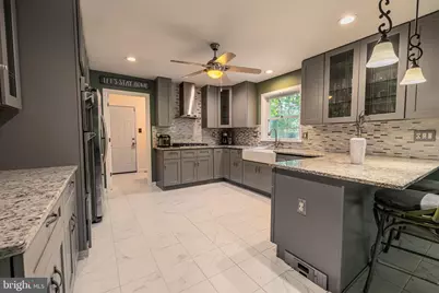 4 Oak Leaf Road, Berlin, NJ 08009 - Photo 2