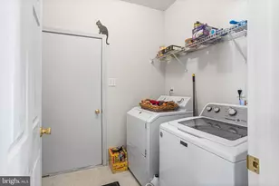 4 Lexington Park Rd, Sicklerville, NJ 08081 - Photo 10