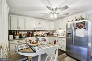 2 Creston Ave, Audubon, NJ 08106 - Photo 24