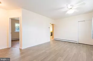 525 W Evesham Rd, Runnemede, NJ 08078 - Photo 10