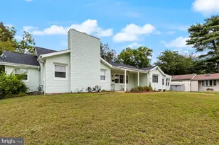 525 W Evesham Rd, Runnemede, NJ 08078 - Photo 2