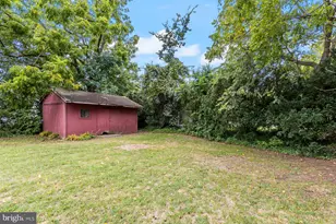 525 W Evesham Rd, Runnemede, NJ 08078 - Photo 28