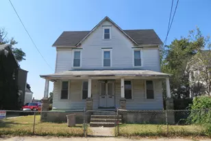 113 S 32nd St, Camden, NJ 08105 - Photo 2