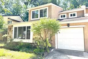 18 Goshawk Ct, Voorhees, NJ 08043 - Photo 1