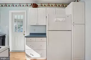 117 E Holly Ave, Haddon Township, NJ 08107 - Photo 12