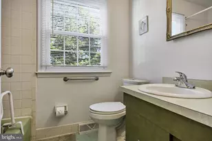 147 Greenvale Rd, Cherry Hill, NJ 08034 - Photo 24