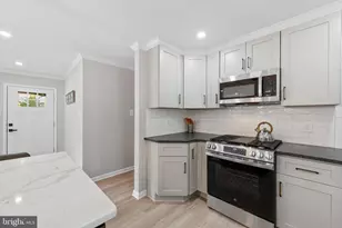 321 Edgewood Ave, Audubon, NJ 08106 - Photo 16