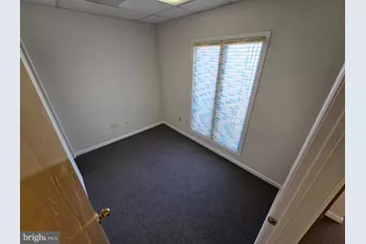 146 Lakeview Drive S #302, Gibbsboro, NJ 08026 - Photo 6