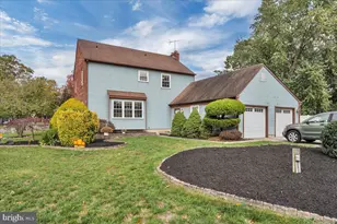 68 Sturbridge Dr, Sicklerville, NJ 08081 - Photo 2