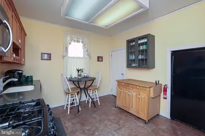 211 Harvard Avenue, Collingswood, NJ 08108 - Photo 4