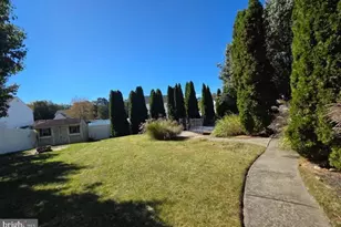 4 Firethorn Ln, Sicklerville, NJ 08081 - Photo 22