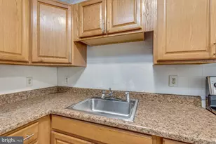 328 Jersey Ave, Gloucester City, NJ 08030 - Photo 8