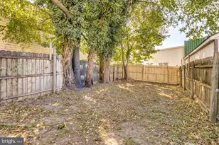 328 Jersey Ave, Gloucester City, NJ 08030 - Photo 16