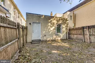 328 Jersey Ave, Gloucester City, NJ 08030 - Photo 18