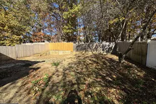 125 Hampshire Rd, Sicklerville, NJ 08081 - Photo 12