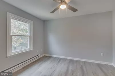 555 W Loch Lomond Drive, Sicklerville, NJ 08081 - Photo 14