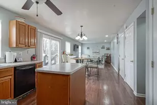 63 Charleston Dr, Sicklerville, NJ 08081 - Photo 10