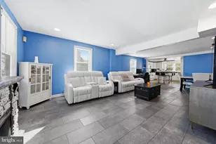 21 Baptist Ln, Gloucester Township, NJ 08012 - Photo 2