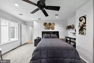 203 Sunshine Lakes Dr, Voorhees, NJ 08043 - Photo 18