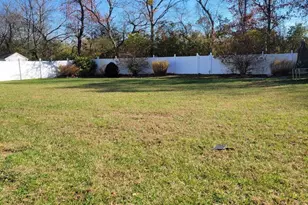 115 Golden Meadow Ln, Sicklerville, NJ 08081 - Photo 2