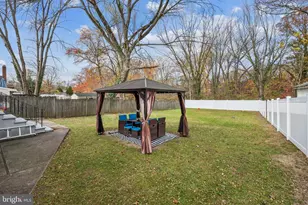 405 Austin Ave, Barrington, NJ 08007 - Photo 22