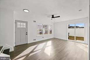 13 Lamont Ct, Sicklerville, NJ 08081 - Photo 10