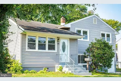138 Edwards Drive, Gloucester City, NJ 08030 - Photo 1