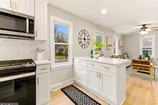 21 N Davis Ave, Audubon, NJ 08106 - Photo 8