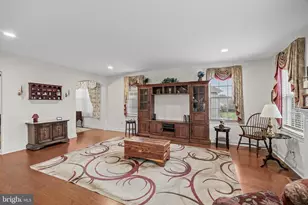 14 Vienna Ln, Berlin, NJ 08091 - Photo 18