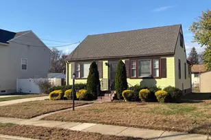 701 W Brooke Ave, Magnolia, NJ 08049 - Photo 2