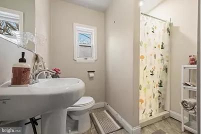 26 E Phoenix Avenue, Lawnside, NJ 08045 - Photo 18