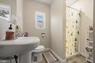 26 E Phoenix Ave, Lawnside, NJ 08045 - Photo 18