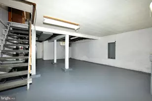 3069 S Chesapeake Rd, Camden, NJ 08104 - Photo 24