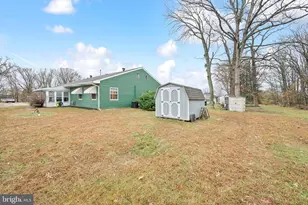 203 Elmtowne Blvd, Hammonton, NJ 08037 - Photo 24