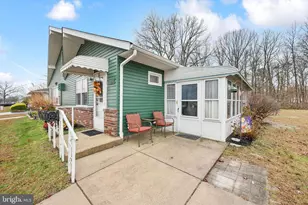 203 Elmtowne Blvd, Hammonton, NJ 08037 - Photo 28