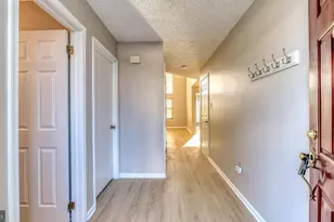 27 Greens Way, Gloucester Township, NJ 08012 - Photo 4